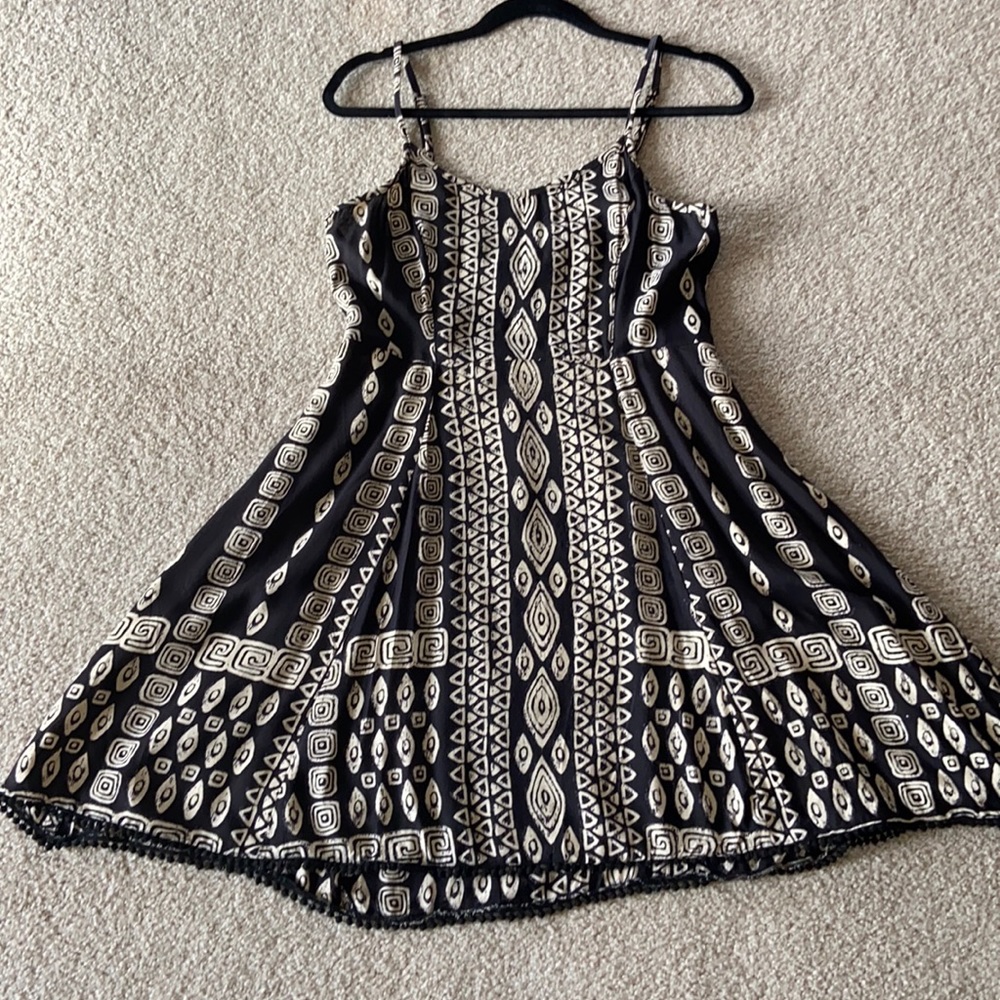 Black and cream summer dress